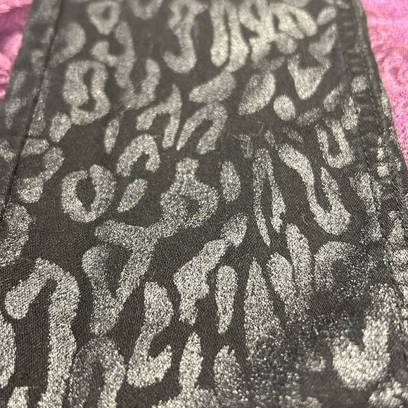 UK2LA jeans - Picture 7 of 8